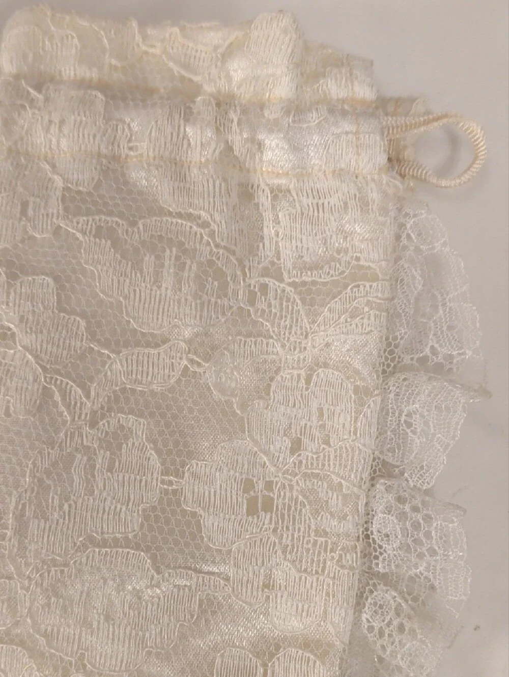 Vintage Bridal Veil And Lace Pouch Purse Wedding Accessories 70s - 80s